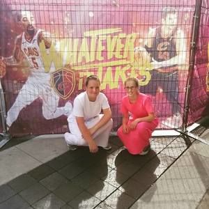 Meet your Posher, Barbie